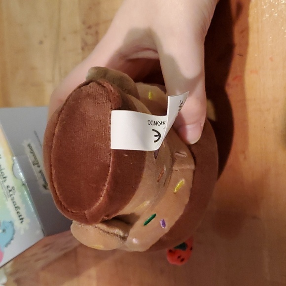 Moriah Elizabeth Chocolate Cuepy Mini Mystery Plush Series 2 - Picture 5 of 10